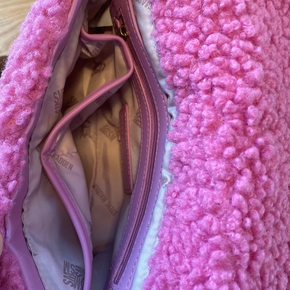 STEVE MADDEN Chain crossbody & hand bag, cozy material - Picture 4 of 6